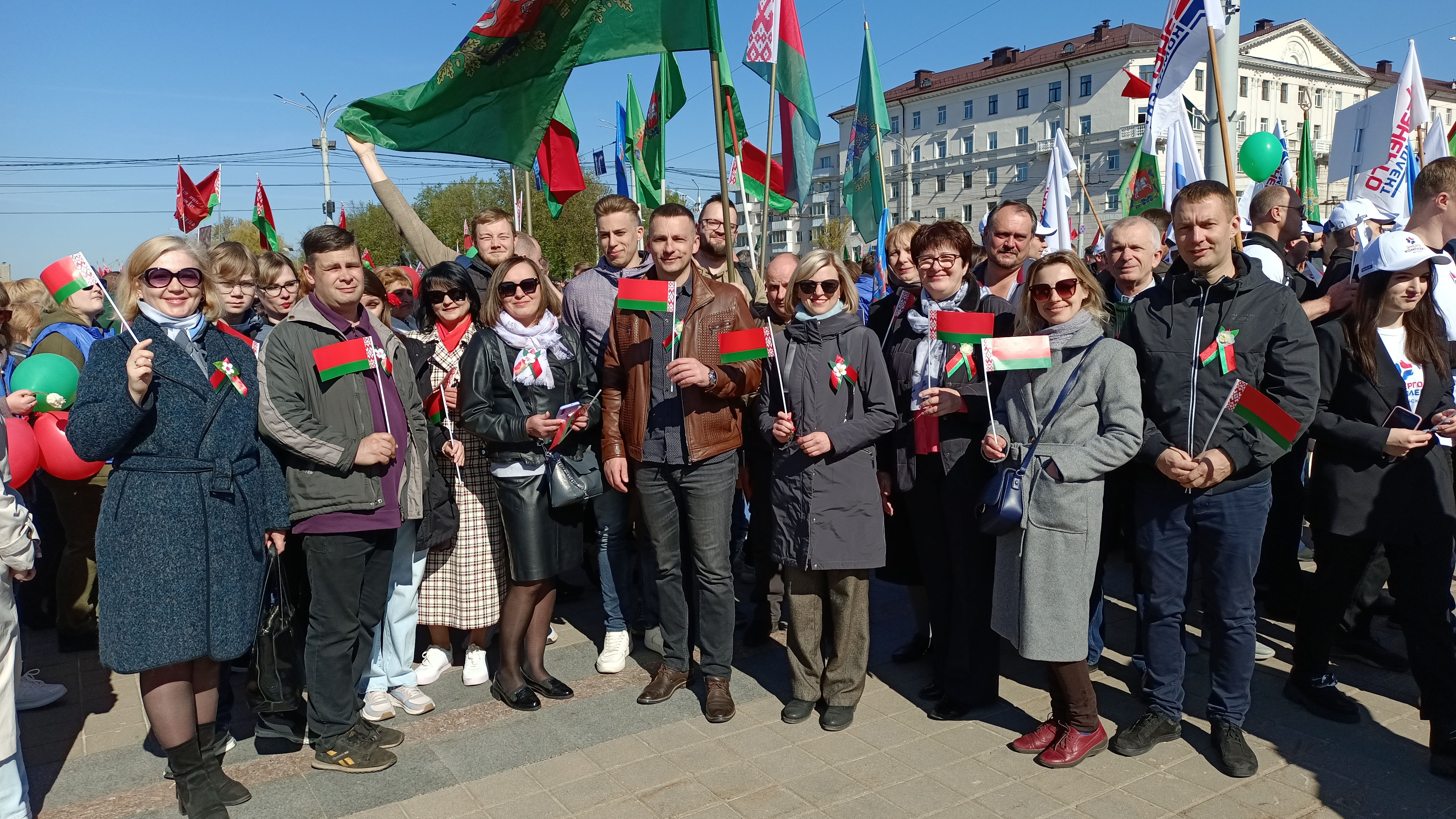 РУП "Витебский ЦСМС" принял участие в праздничном шествии в честь Дня Победы