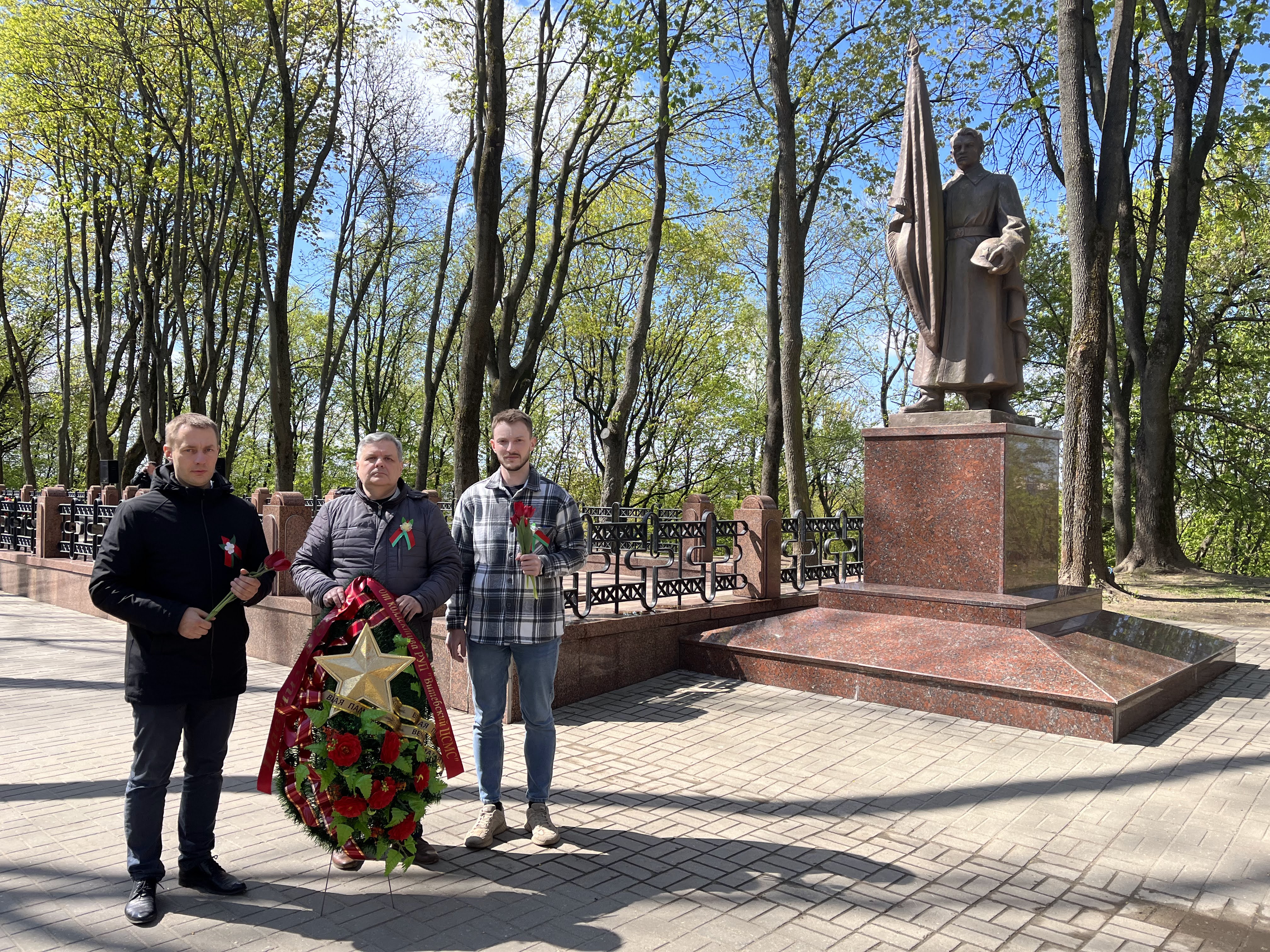 ТОРЖЕСТВЕННОЕ МЕРОПРИЯТИЕ КО ДНЮ ПОБЕДЫ